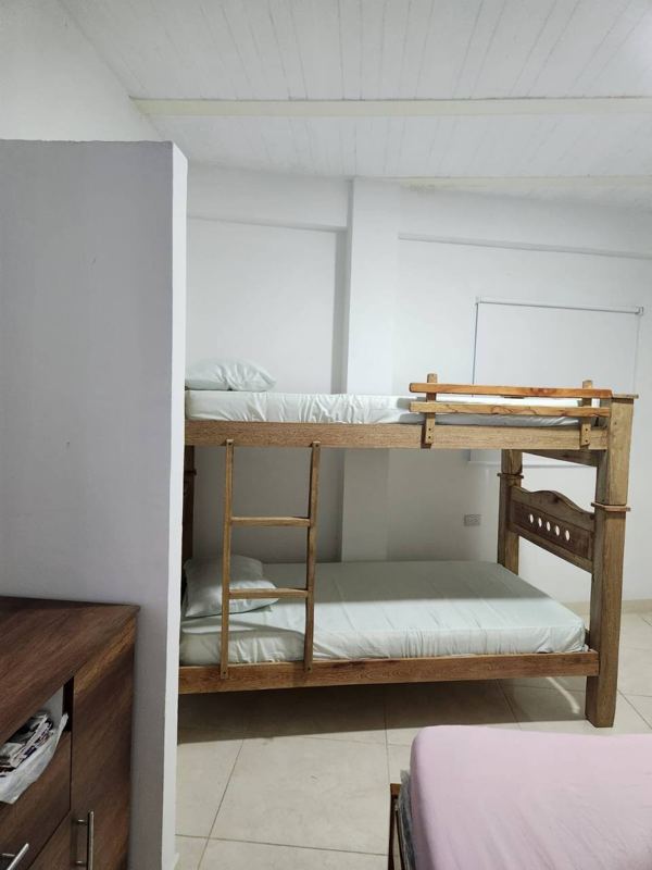 Family room for 6 with bunk beds and air conditioning